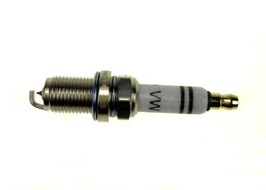 Audi A3 A4 A5 A6 VW Passat 06H 905를 위한 리듐 점화 플러그를 611 06H905611 가볍게 치십시오